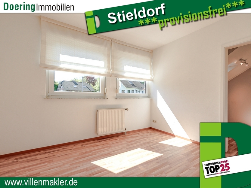 Gemütliche Dachgeschosswohnung 126 m² Wohnfläche + 20 m² Zusatzfläche + XXL Garten *provisionsfrei für Käufer* 5 zimmer