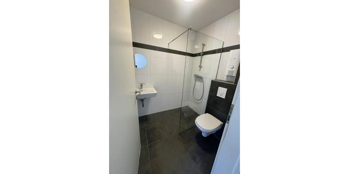 Etagenwohnung Gummersbach Berstig Süd - 1 Zimmer, 25 m&sup2;, 450&euro; | Angebot:26660195