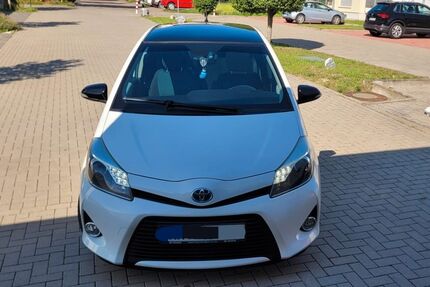 Toyota Yaris 132.000 km 10.900 &euro; Ludwigshafen 67071