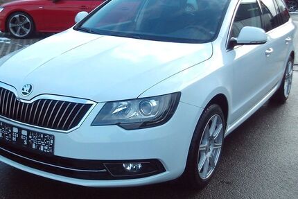 Skoda Superb 213.790 km 8.600 &euro; Bayreuth 95448
