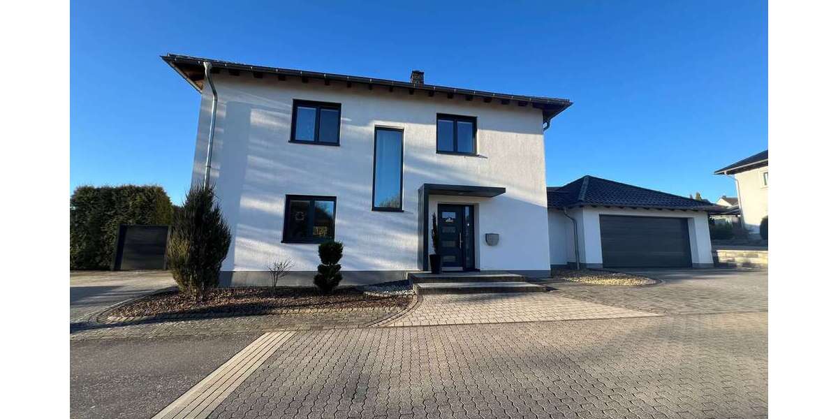 Einfamilienhaus Ulmen - 5.5 Zimmer, 177 m&sup2;, 535.000&euro; | Angebot:25402152