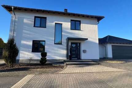 Haus Ulmen - 5.5 Zimmer, 177 m&sup2;, 535.000&euro; | Angebot:25402152