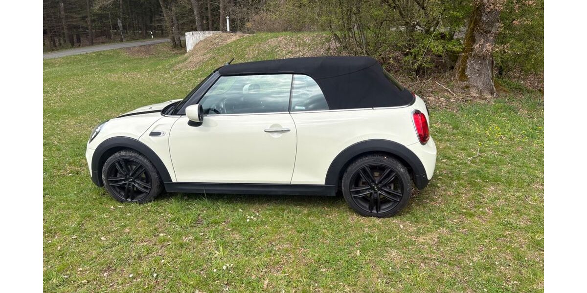Mini Cooper Cabrio 65.500 km 17.100 &euro; Creussen 95473