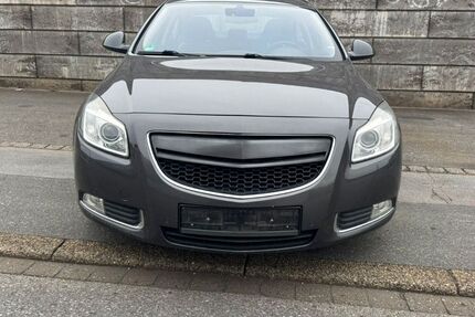 Opel Insignia 244.064 km 3.250 € Dortmund 44357