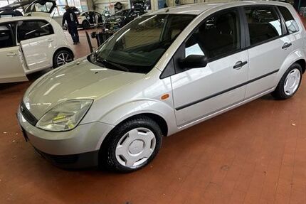 Ford Fiesta 87.326 km 3.699 &euro; Chemnitz 09111