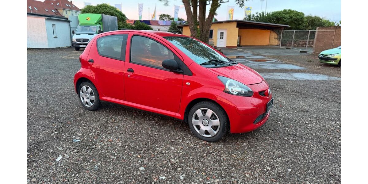Toyota Aygo (X) 135.274 km 899 &euro; Nordhausen 99734