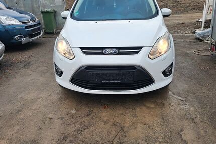 Ford C-Max 124.816 km 4.999 € Stuttgart 70376