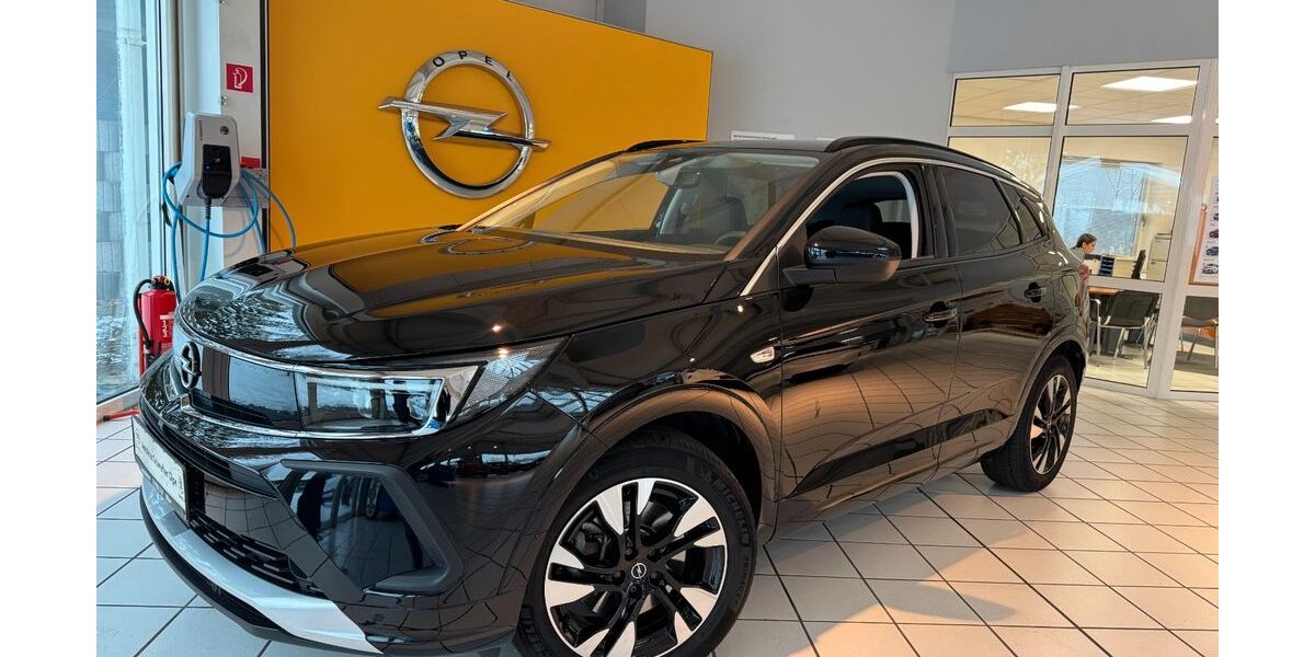 Opel Grandland (X) 42.237 km 24.190 &euro; Olpe 57462