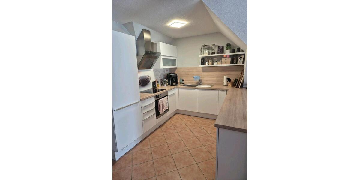 Dachgeschoßwohnung Minden Kuhlenkamp - 3.5 Zimmer, 90 m&sup2;, 890&euro; | Angebot:26317746