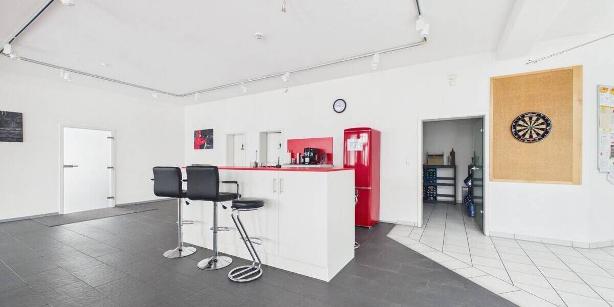 Gewerbeobjekt Neutraubling - 1.641.600&euro; | Angebot:25929471