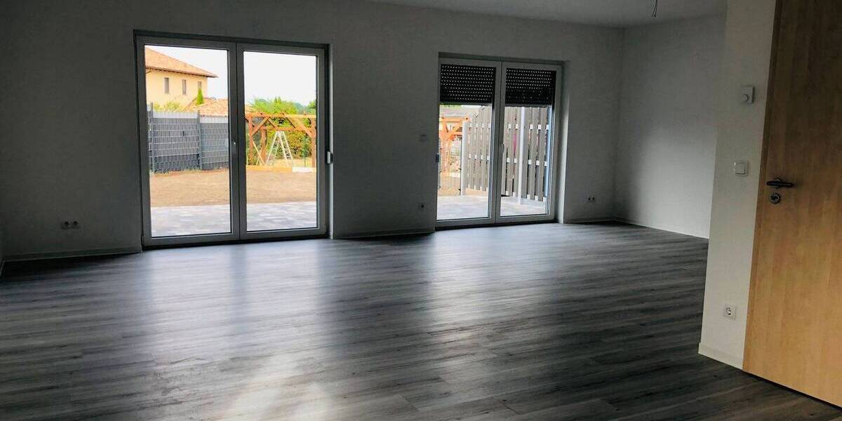 Doppelhaushälfte Kolkwitz Hänchen - 4 Zimmer, 130 m&sup2;, 1.430&euro; | Angebot:26471037