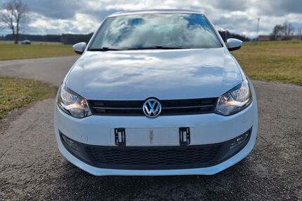 VW Polo 99.900 km 7.990 &euro; Tennenbronn 78144