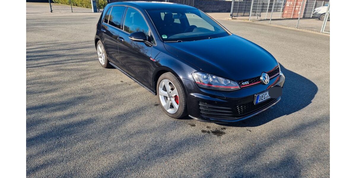 VW Golf 110.350 km 14.100 &euro; Dinklage 49413