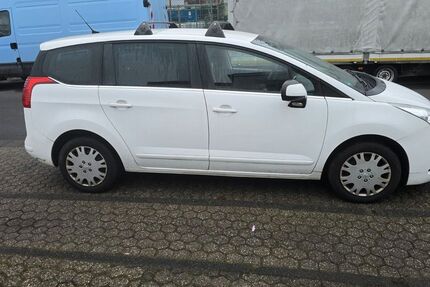 Peugeot 5008 207.500 km 2.850 &euro; Bonn 53225