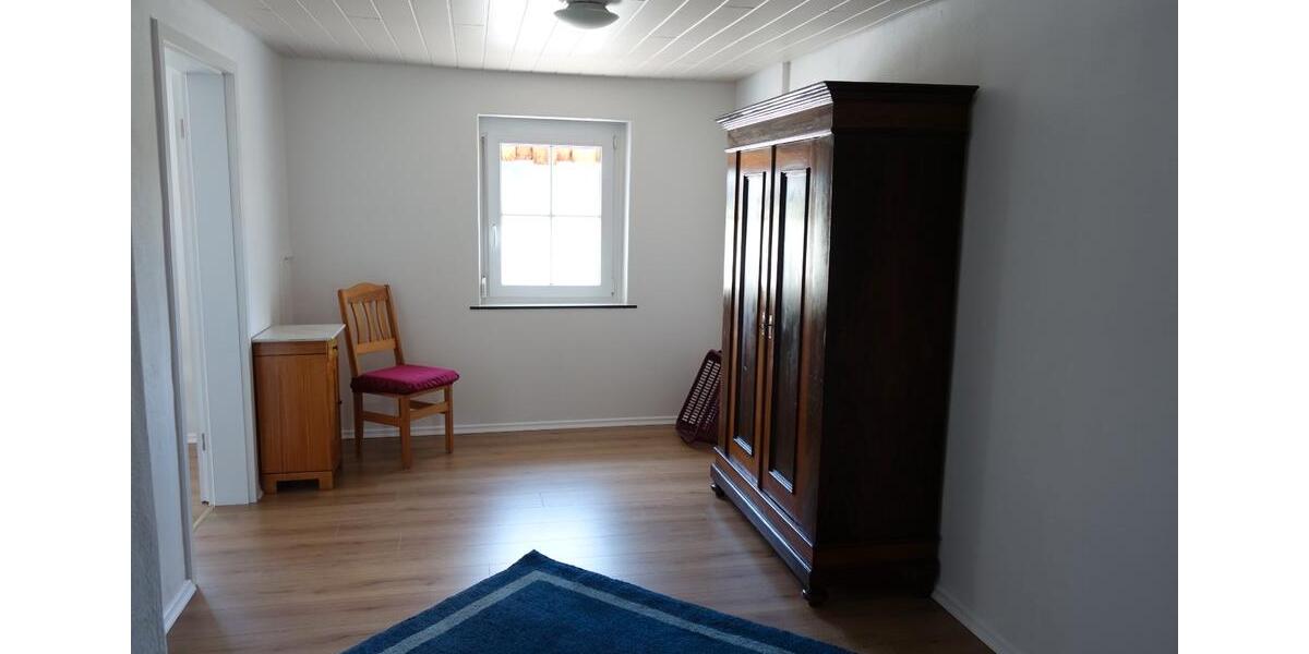 Etagenwohnung Isny im Allgäu - 3 Zimmer, 100 m&sup2;, 400&euro; | Angebot:26415190