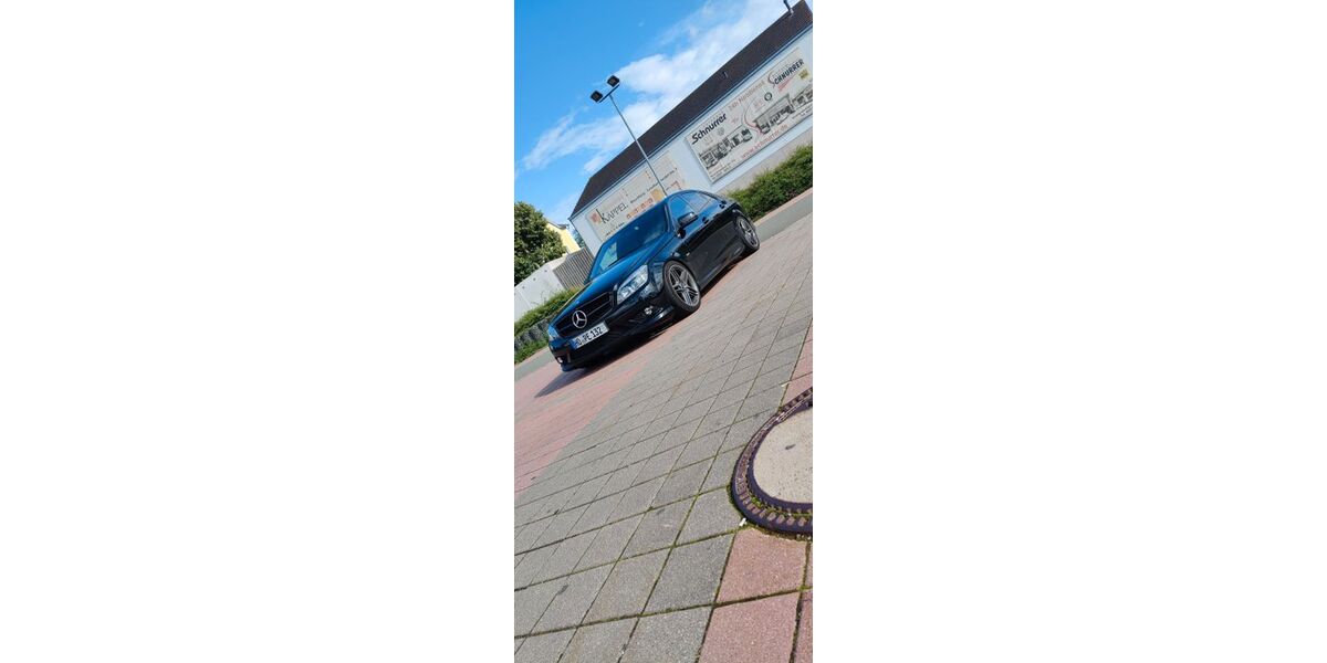 Mercedes-Benz C 200 110.000 km 11.800 &euro; Stammbach 95236