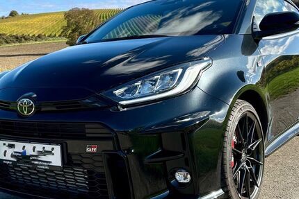 Toyota Yaris 4.390 km 37.900 &euro; Alzey 55232