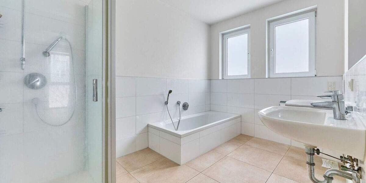 Etagenwohnung Kaiserslautern Innenstadt - 4 Zimmer, 110 m&sup2;, 399.000&euro; | Angebot:25737876