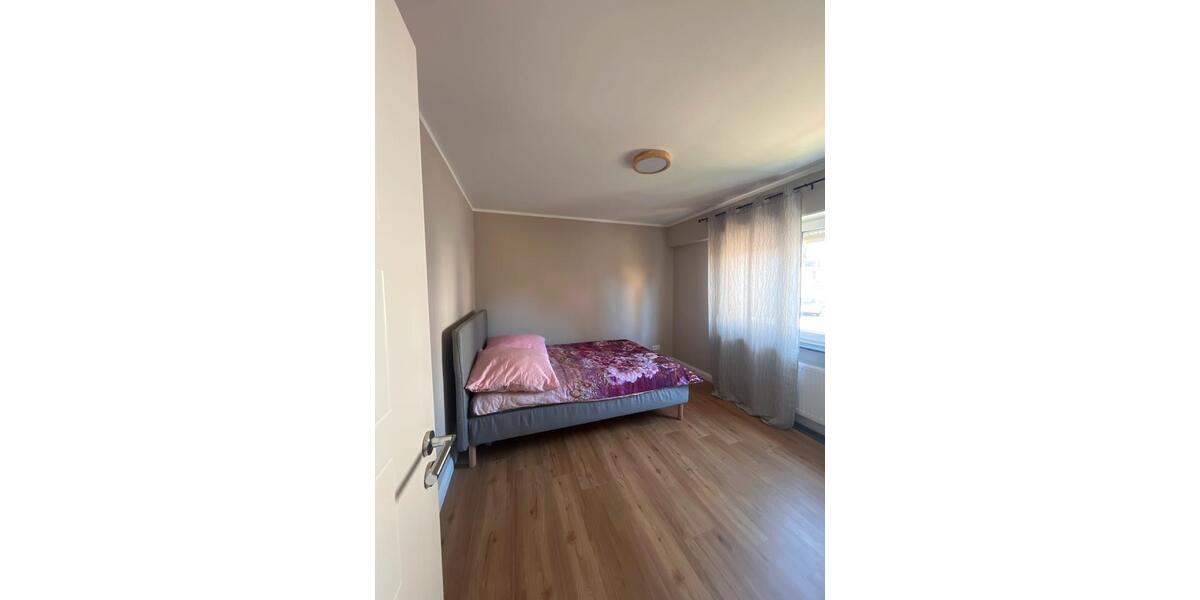 Einfamilienhaus Heidelberg Kirchheim - 6 Zimmer, 150 m&sup2;, 680.000&euro; | Angebot:25940920