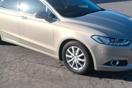Ford Mondeo 149.999 km 11.990 € Werl 59457