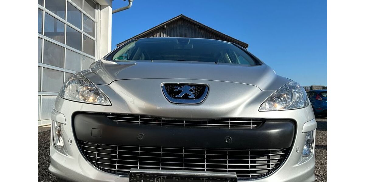 Peugeot 308 115.000 km 2.999 &euro; Großkarolinenfeld 83109