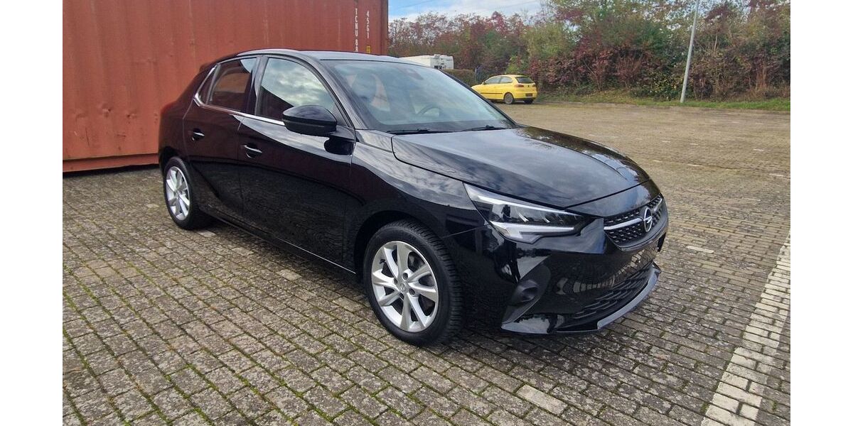 Opel Corsa 20.309 km 18.990 &euro; Schwerin 19055