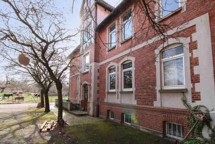 Haus Bad Nenndorf - 8 Zimmer, 420 m&sup2;, 299.000&euro; | Angebot:26763785