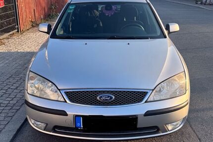 Ford Mondeo 266.300 km 1.700 &euro; Berlin 12059