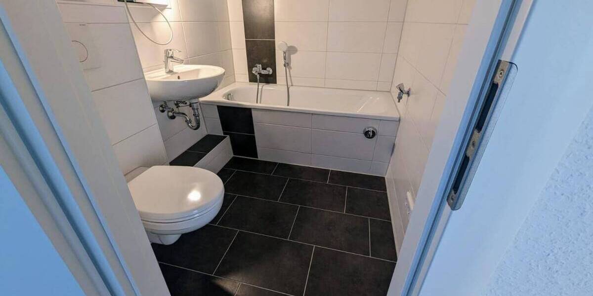 Top renovierte 3-Raum-Wohnung 3 zimmer