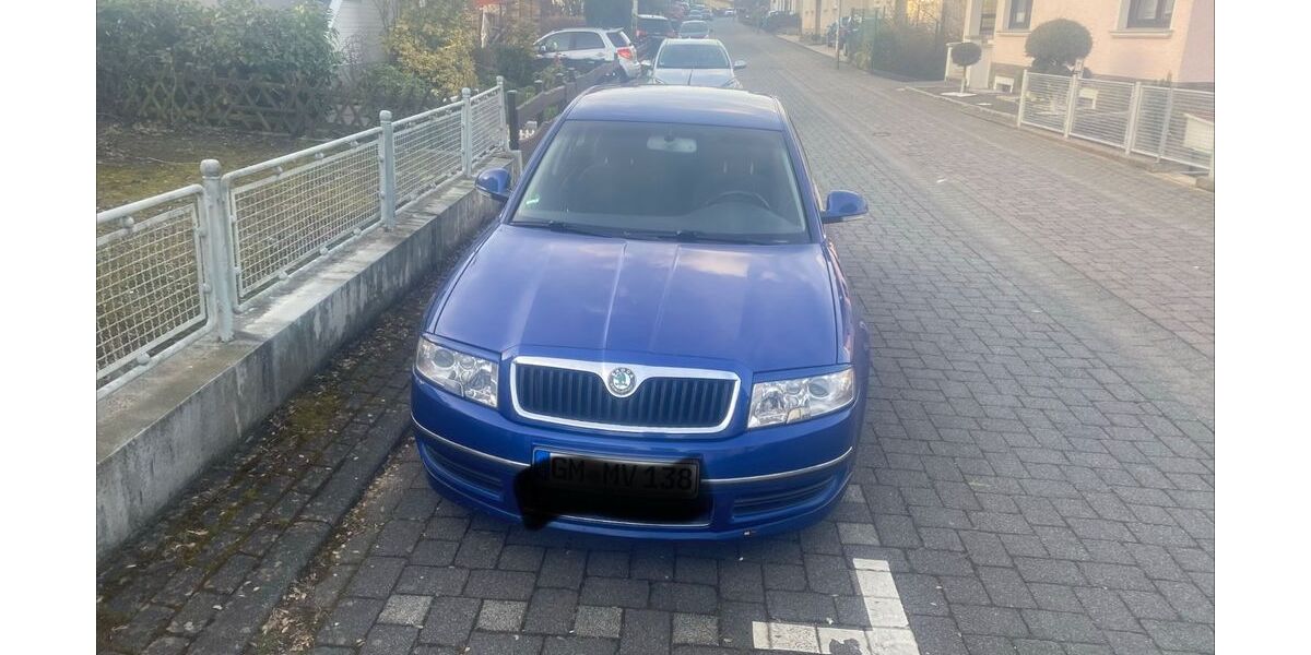 Skoda Superb 184.452 km 3.800 &euro; Morsbach 51597