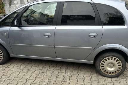 Opel Meriva 90.000 km 3.499 &euro; Dornstetten 72280