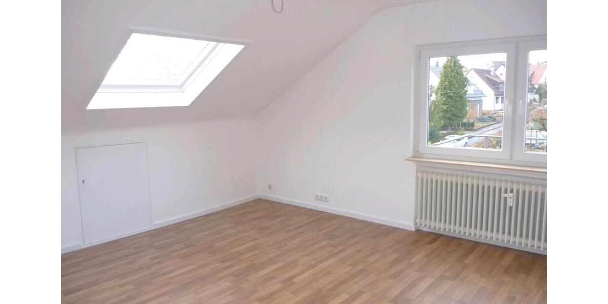 Dachgeschoßwohnung Backnang - 3 Zimmer, 68 m&sup2;, 259.000&euro; | Angebot:26032036