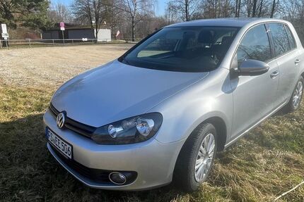 VW Golf 114.666 km 6.100 &euro; Moosburg 85368
