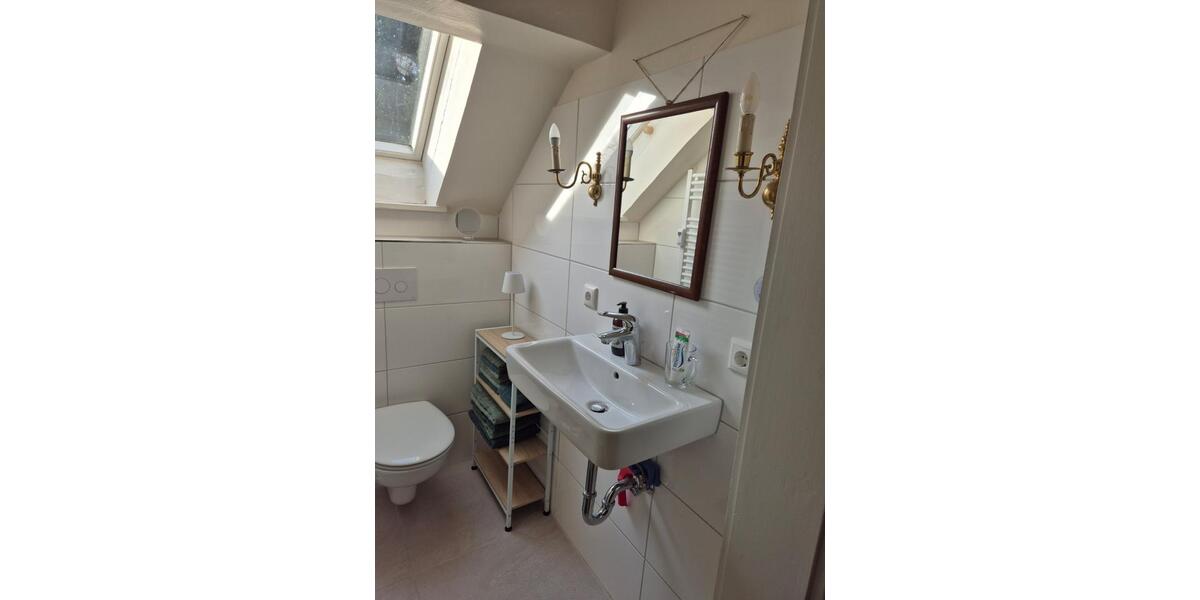 Dachgeschoßwohnung Jena - 3 Zimmer, 80 m&sup2;, 960&euro; | Angebot:25333304