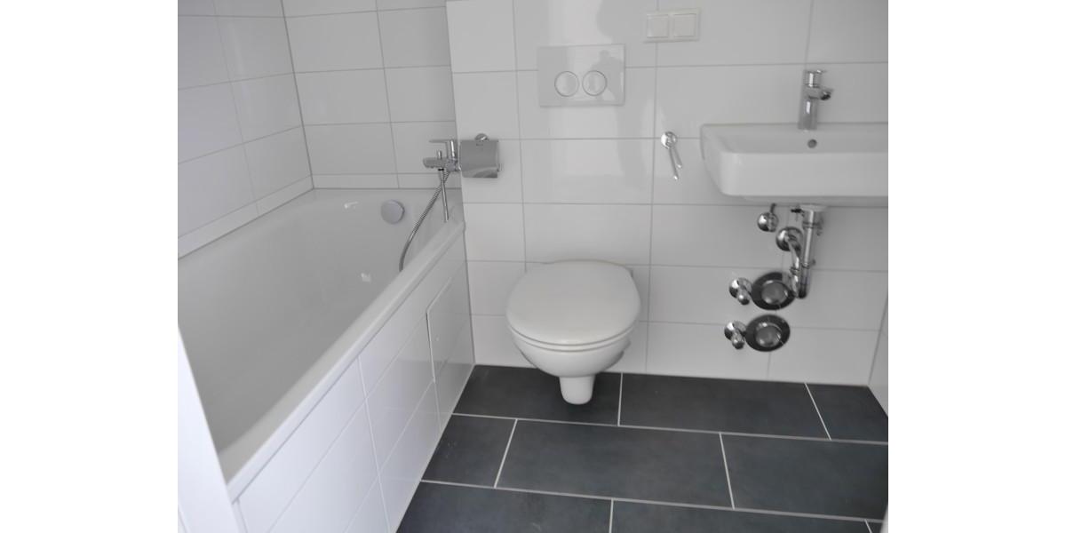 Schöne 2-Zimmer-Wohnung mit Balkon in Maintal-Bischofsheim zu vermieten 2 zimmer