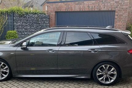 Ford Mondeo 93.000 km 18.900 &euro; Nettetal 41334