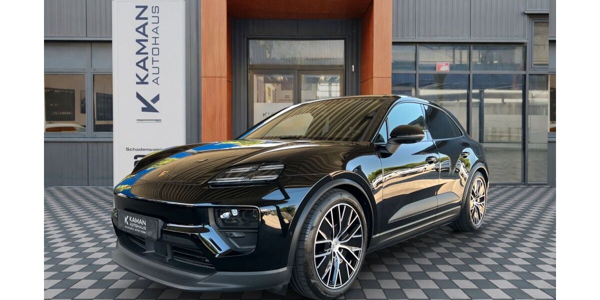 Porsche Macan 9.100 km 75.500 &euro; Sindelfingen 71065
