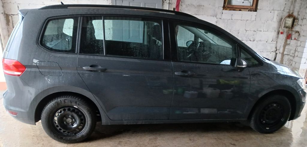 VW Touran 54.200 km 28.800 &euro; Lörzweiler 55296