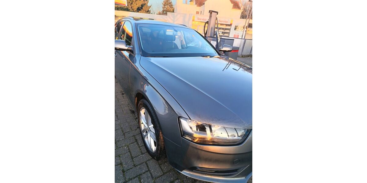 Audi A4 183.000 km 11.800 &euro; Delmenhorst 27753