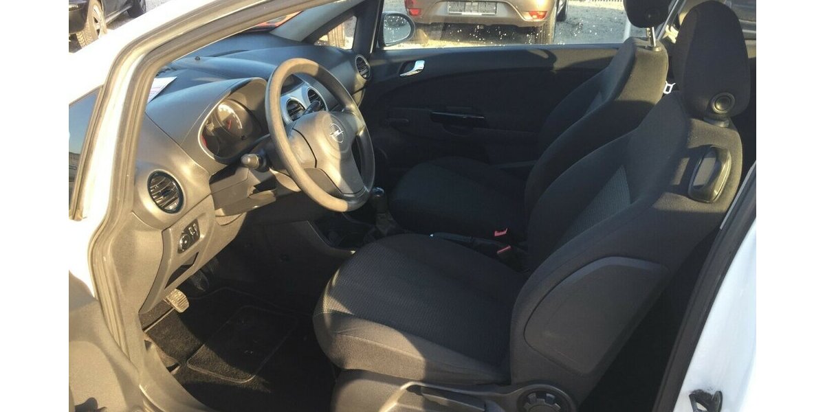 Opel Corsa Selection,Klima,ESP.,Tüv Neu! 172.000 km 4.200 &euro; Himmelkron 95502