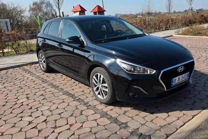 Hyundai i30 49.250 km 13.400 &euro; Gudensberg 34281