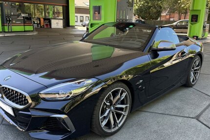 BMW Z4 M40i 1. HAND NUR 4.000 KM NEUWERTIG UNFALLFREI 4.000 km 58.999 &euro; Hamburg 22339