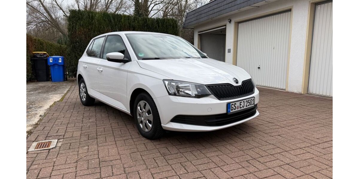 Skoda Fabia 162.500 km 5.600 &euro; Bad Harzburg 38667