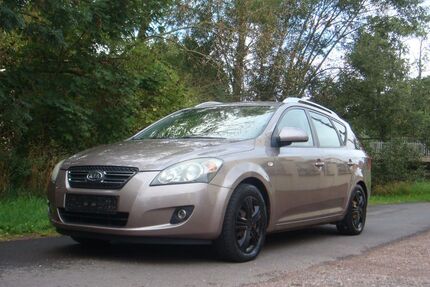 Kia ceed / Ceed 205.532 km 1.490 € Mechterstädt 99880