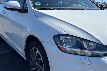 VW Golf 118.000 km 13.990 &euro; Ludwigshafen am Rhein 67059