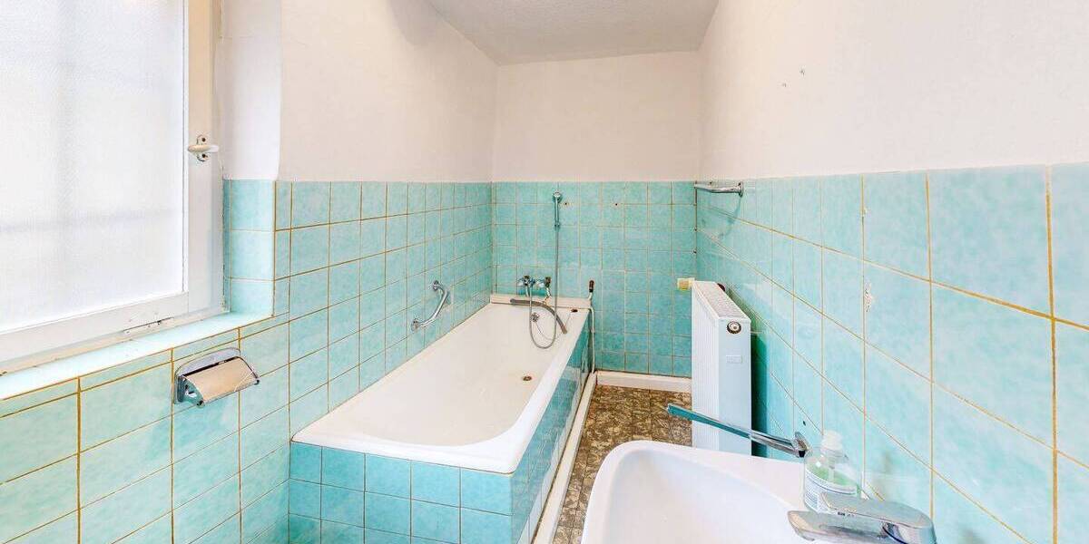 Mehrfamilienhaus, Wohnhaus Erlabrunn - 4 Zimmer, 111 m&sup2;, 275.000&euro; | Angebot:26685242