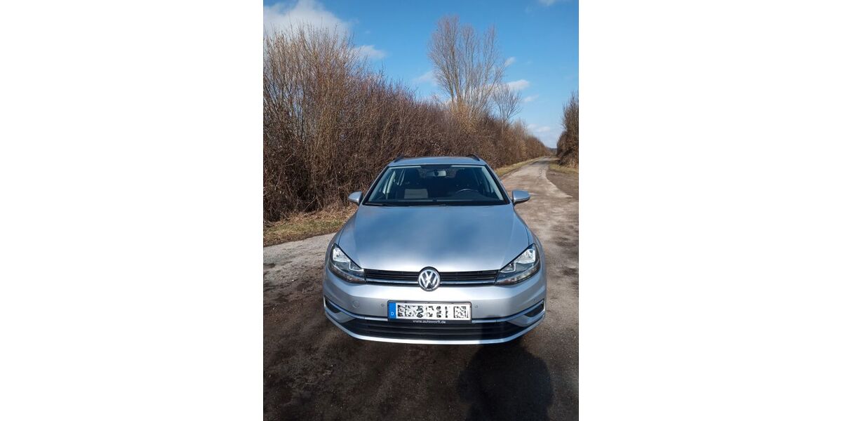 VW Golf 149.000 km 11.200 &euro; Labenz 23898