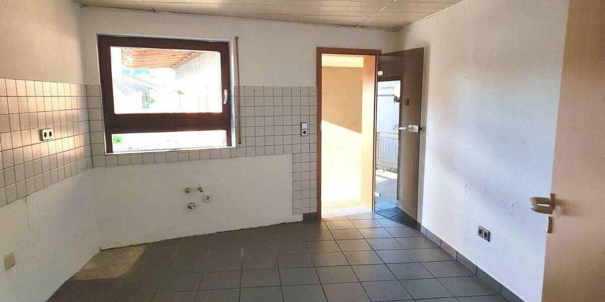Reihenmittelhaus Östringen-Odenheim Odenheim - 1 Zimmer, 294 m&sup2;, 349.000&euro; | Angebot:26286509