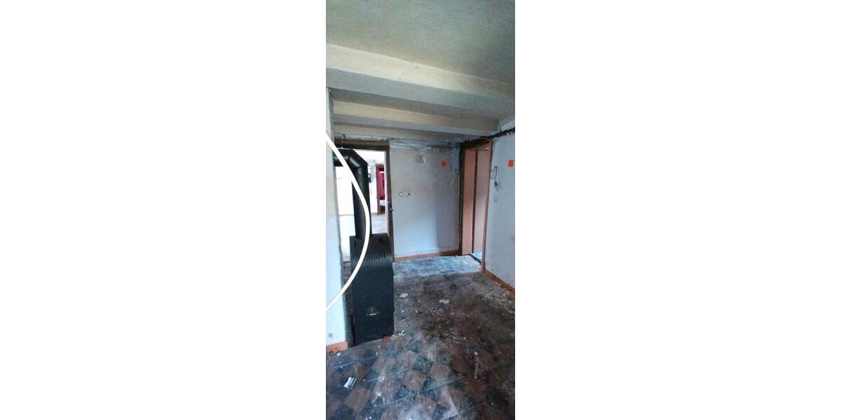 Einfamilienhaus Lengede - 10 Zimmer, 380 m&sup2;, 27.300&euro; | Angebot:25280896