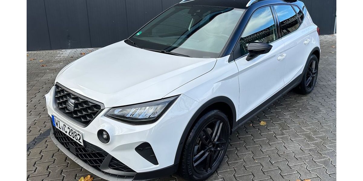 Seat Arona 28.000 km 17.899 &euro; Wiesbaden 65207